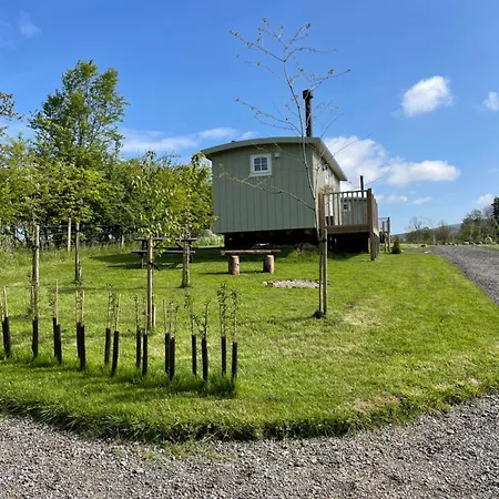 Rosemary Shepherds Hut, Clay Bank Huts